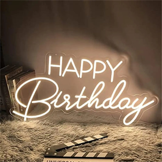Cartel LED de estilo neón «Happy Birthday» (Feliz cumpleaños), rojo rosado. Vista 1 del producto.